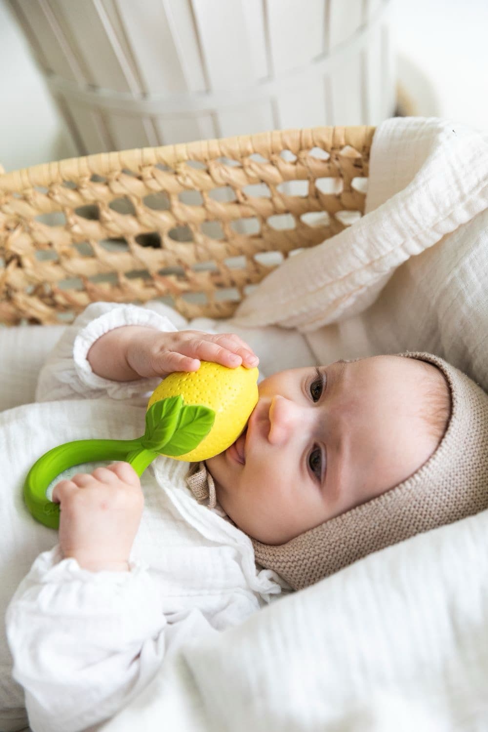 LEMON RATTLE TOY, погремушка