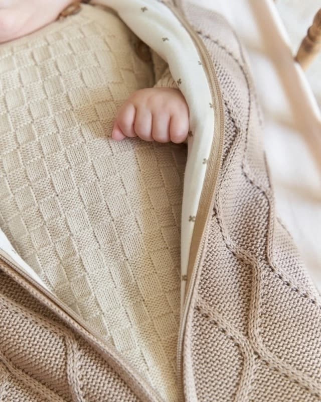 Кокон детский Oliver Loomknits Капучино 6
