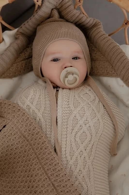 Чепчик детский Loomknits Капучино