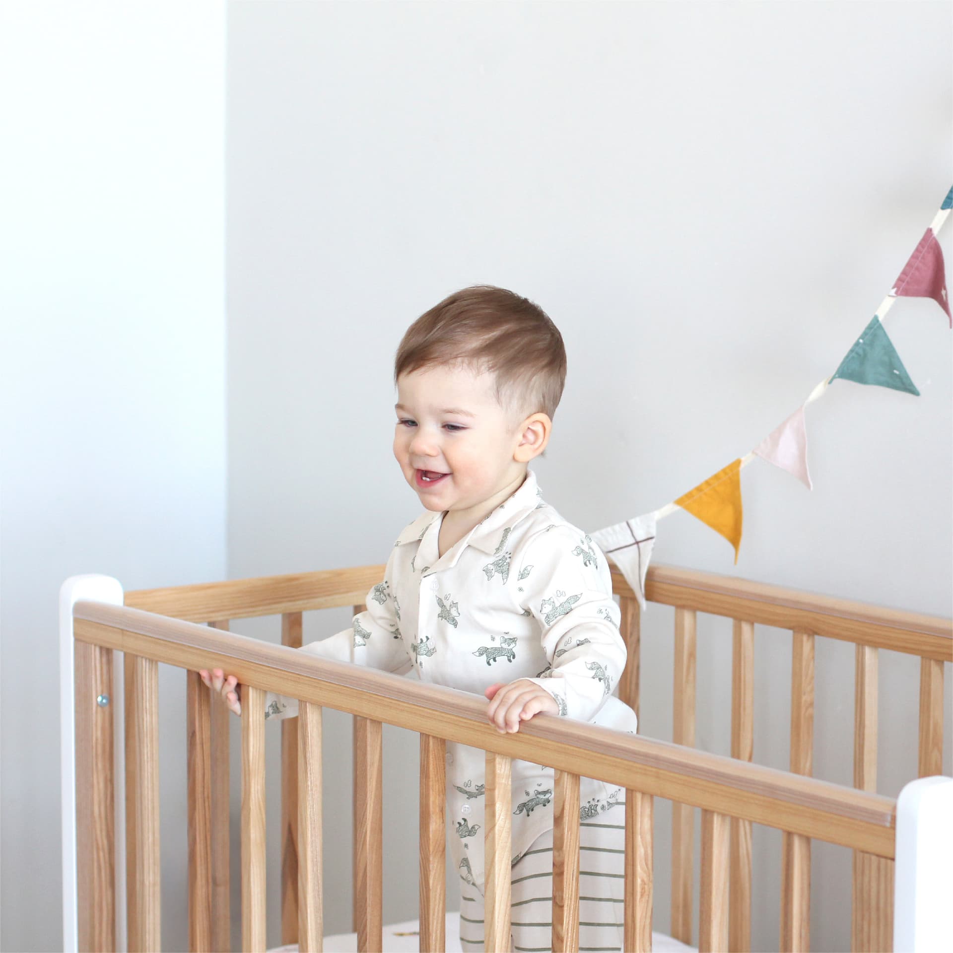 Детская кроватка ONLYBABY SCANDI 4