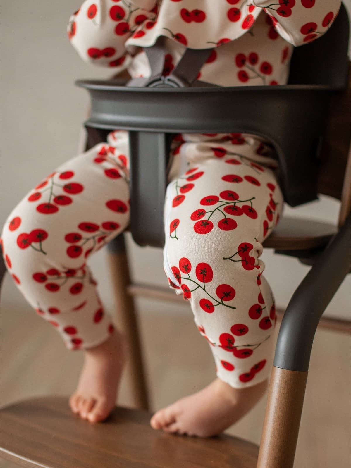 Комбинезон Mjolk Sleep and Play Cherry Tomatoes, на манжетах 7
