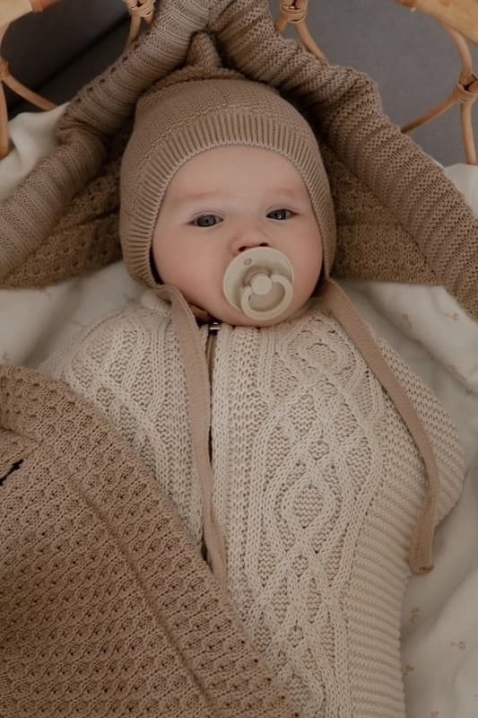 Чепчик детский Loomknits Капучино
