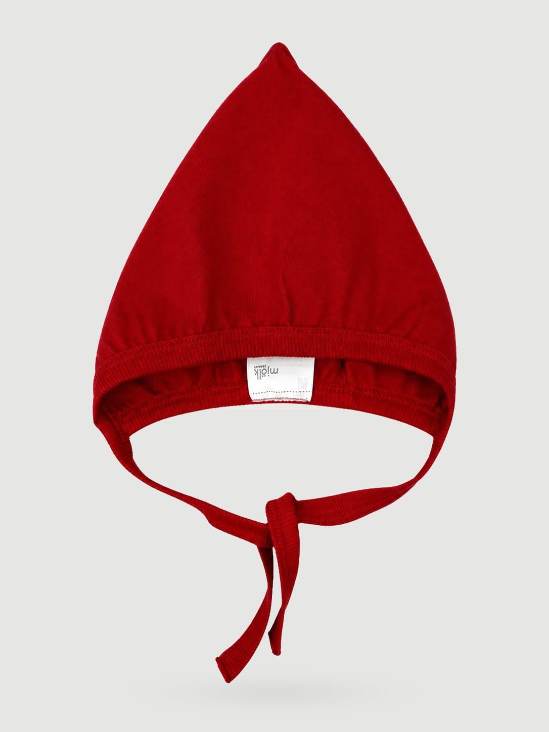 Чепчик Mjolk Cranberry новогодний, каталожное фото на светло-сером фоне