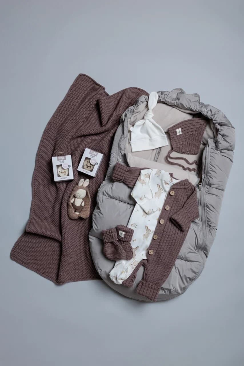Вязаный меринос и зимний конверт Leokid Olaf Sand Shell, Зайки в кофейном